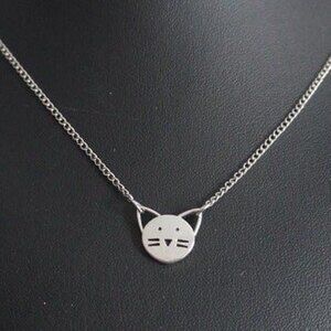 Cat Head Charm Necklace Silver Tone
